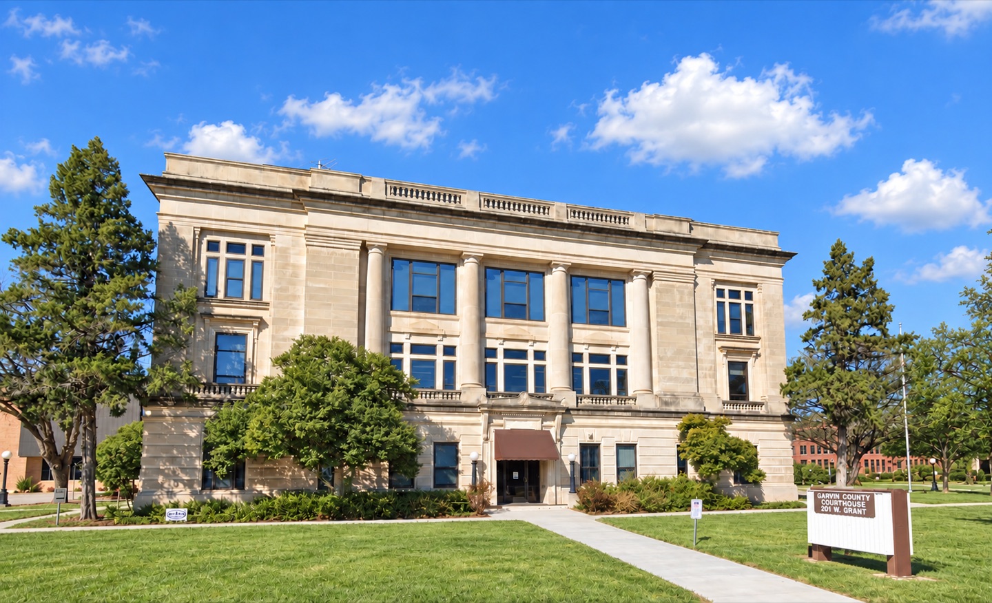 Garvin County Courthouse exterior in Pauls Valley, Oklahoma
